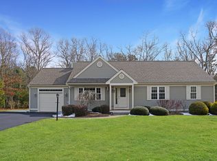 31 Altons Ln, East Falmouth, MA 02536