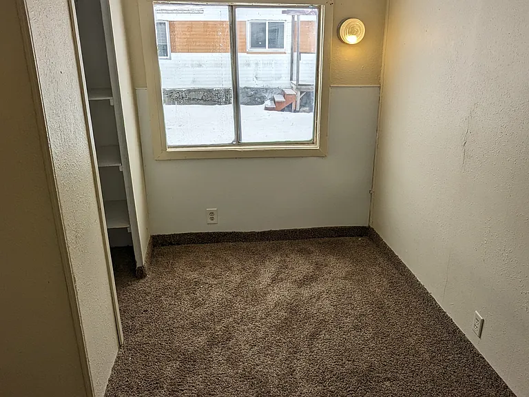 18250 N 4400 W #6 — Photo 11