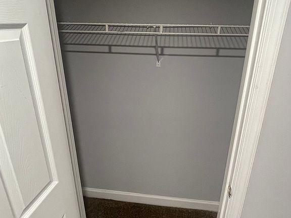5th image of 321 13th St NE Floor 2