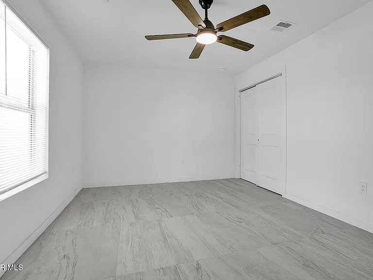 1107 Myrtle Ave #B — Photo 8