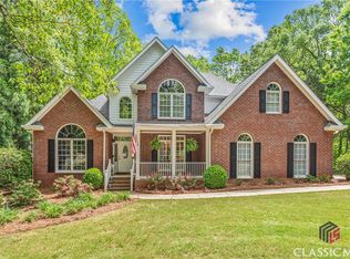 1071 Holcomb Ct, Bogart, GA 30622
