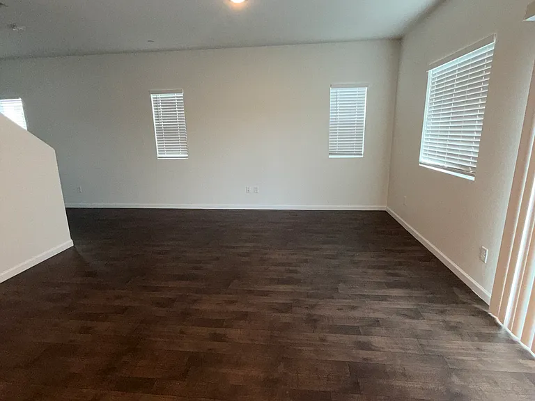 12142 Alamosa Dr — Photo 2