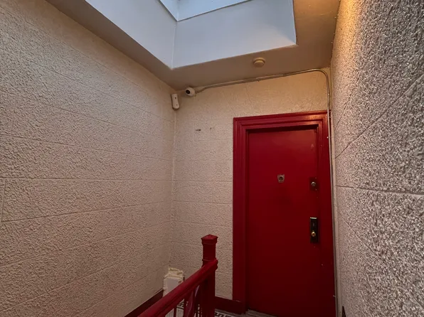 (undisclosed Address), Bronx, NY 10469