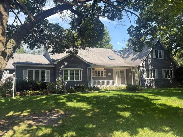 5S475 Wright St, Naperville, IL 60563