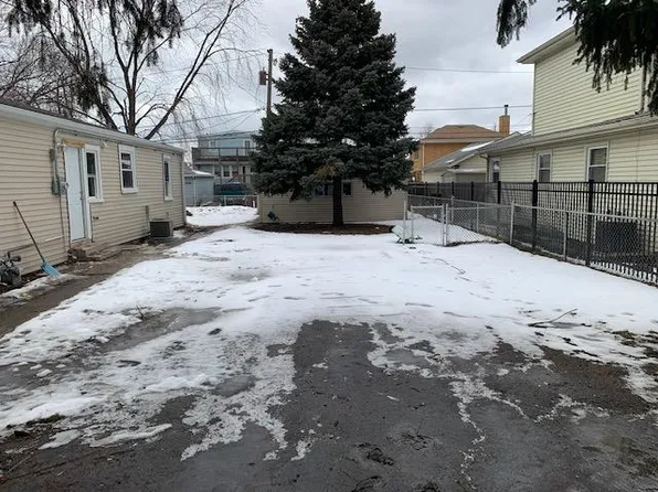 2236 West St, River Grove, IL 60171