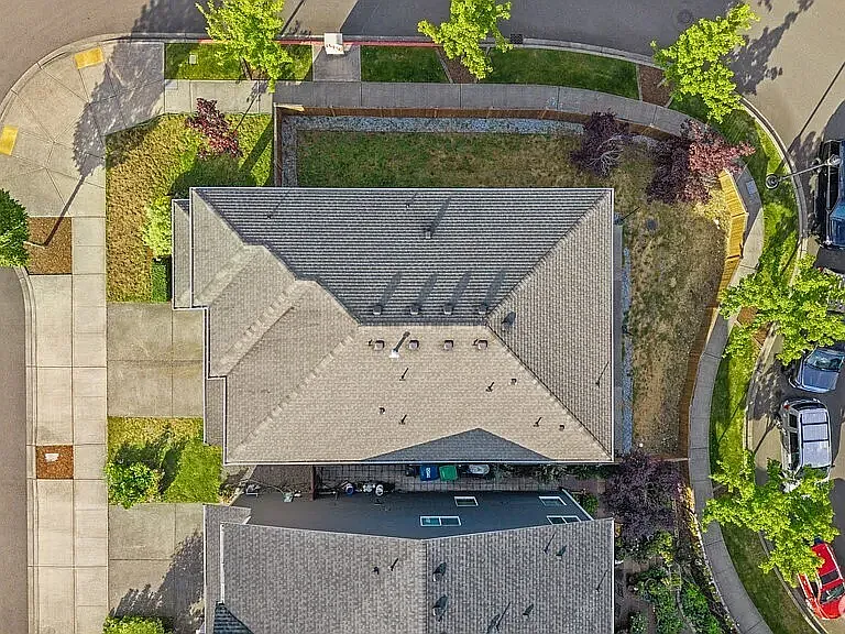 8657 Atlas Ave NE — Photo 32