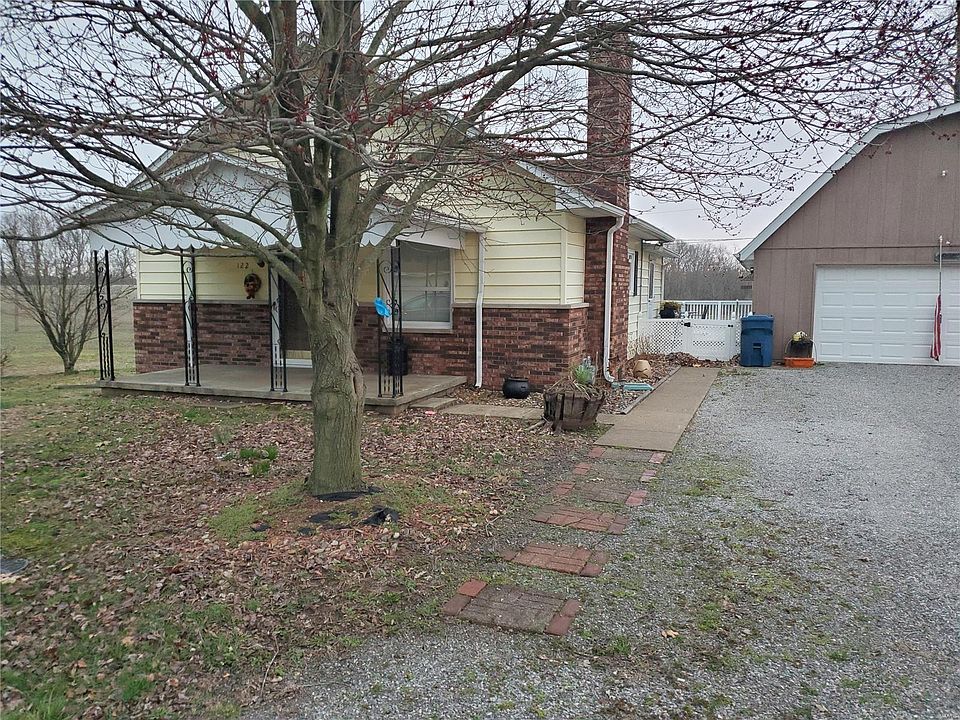 1st image of 122 Bailey St