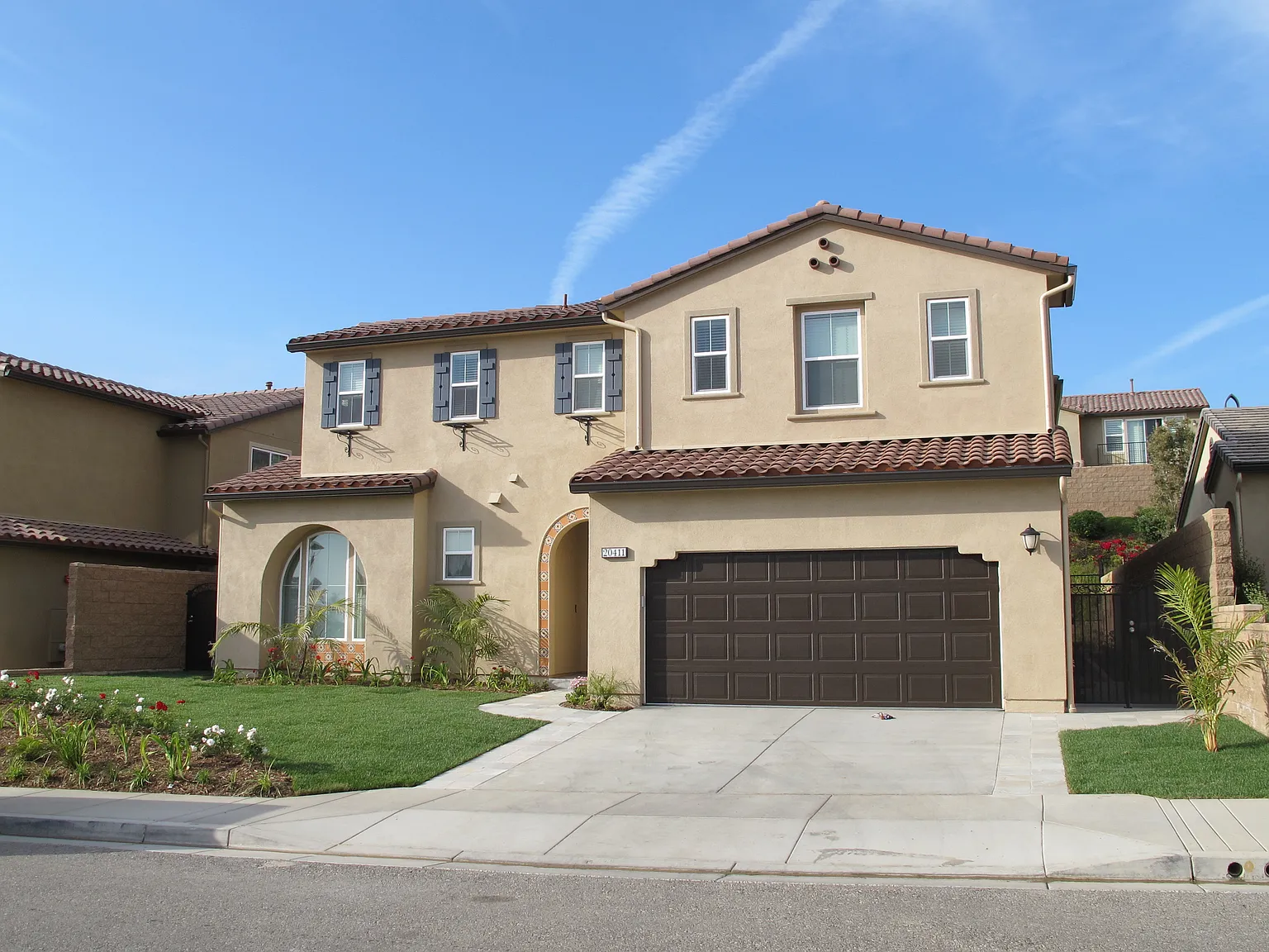 4 bed, 3.5 bath, 2942 sqft, $5,600 — Photo 1