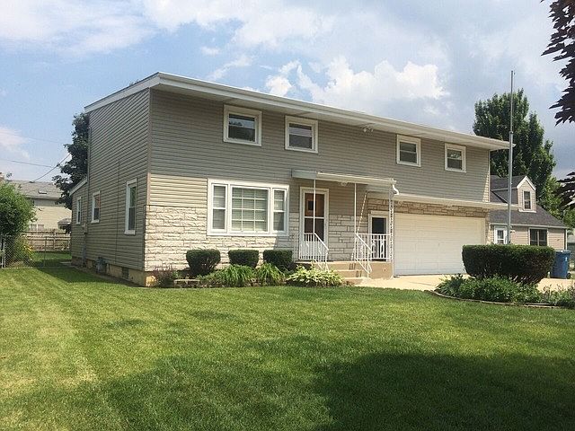 1st image of 535 N Van Auken St