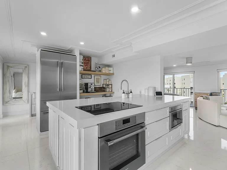 3500 S Ocean Blvd #502 — Photo 24