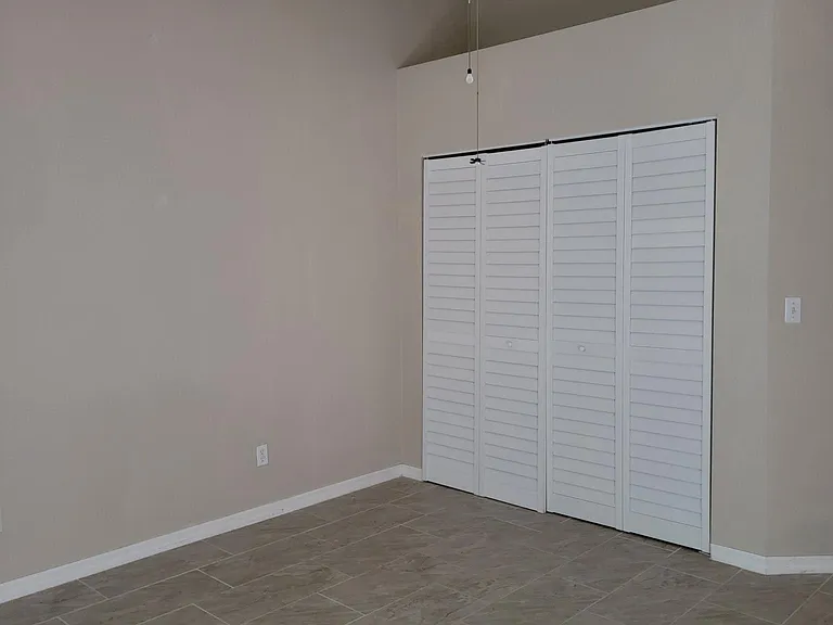 2496 N Orangewood St — Photo 13