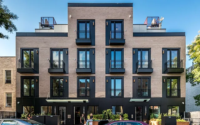 Rented by Nooklyn NYC LLC | media 62