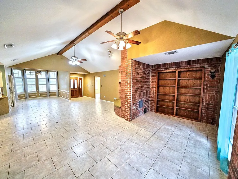 1508 Mount Laurel — Photo 18