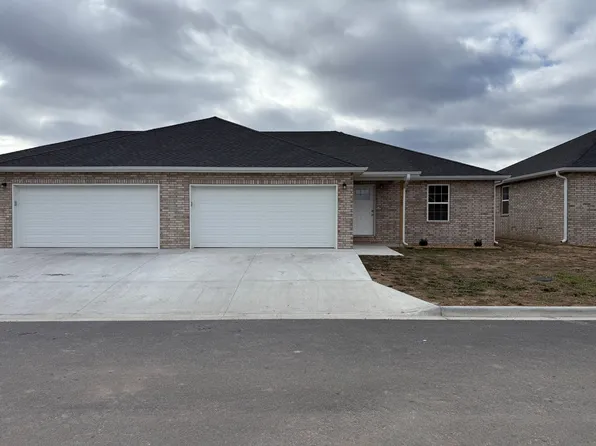 580-582 W Morgan St, Bolivar, MO