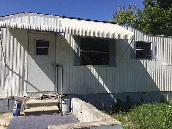 2nd image of 7113 Oakley Ave