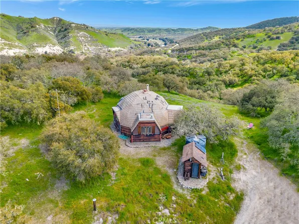 61446 Vista Rd, Bradley, CA 93426