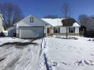 773 Brookview Dr, Byron, IL 61010