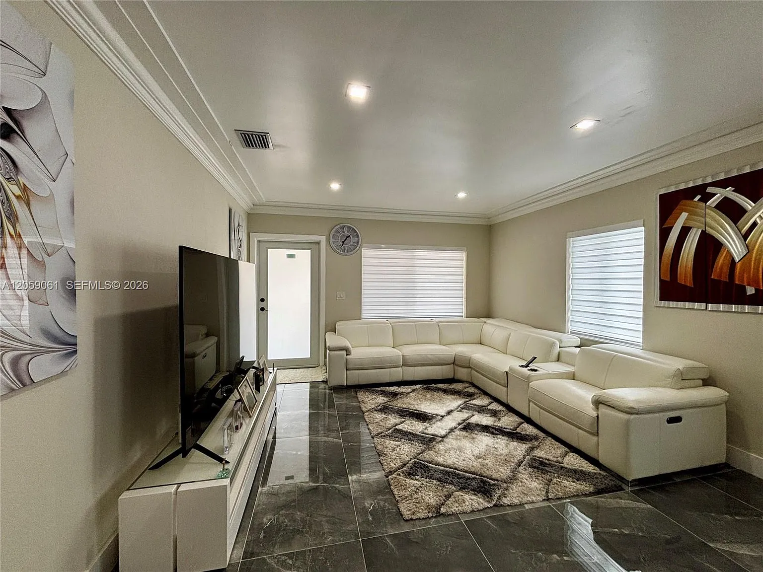 Jewell Heights — Photo 1