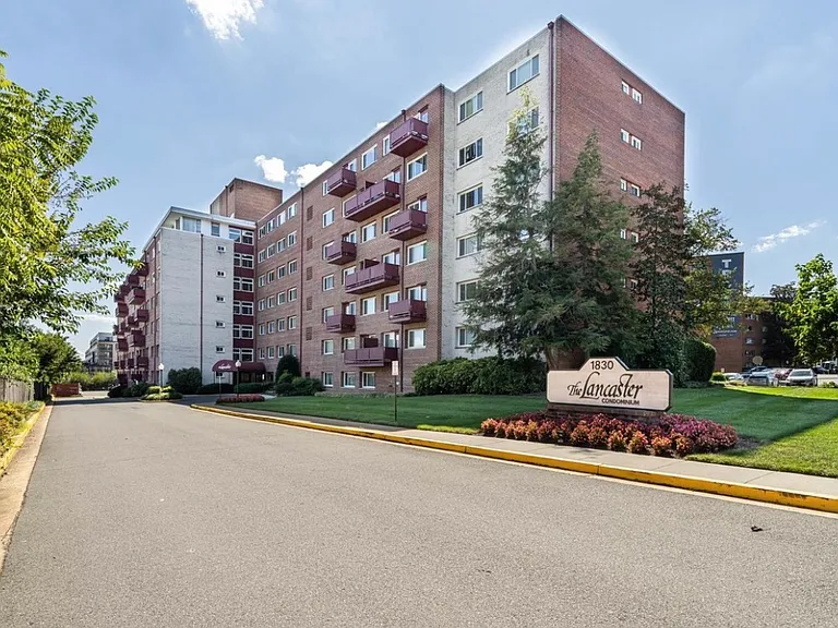 1830 Columbia Pike #602 — Photo 32