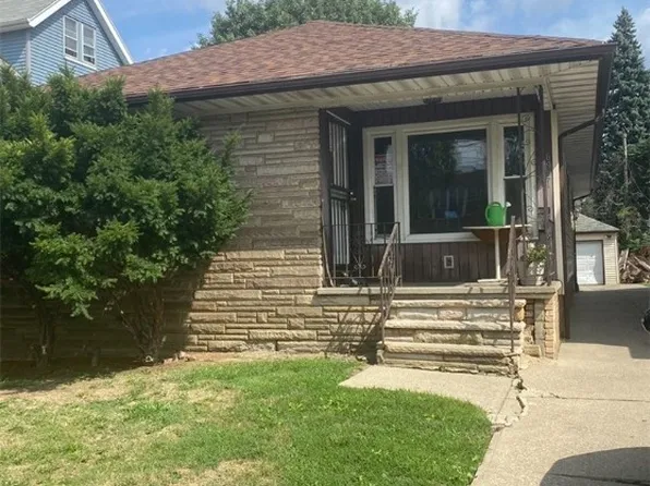 6921 Harvard Ave, Cleveland, OH 44105