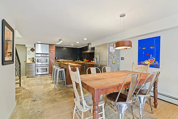 Rented by Compass | media 12