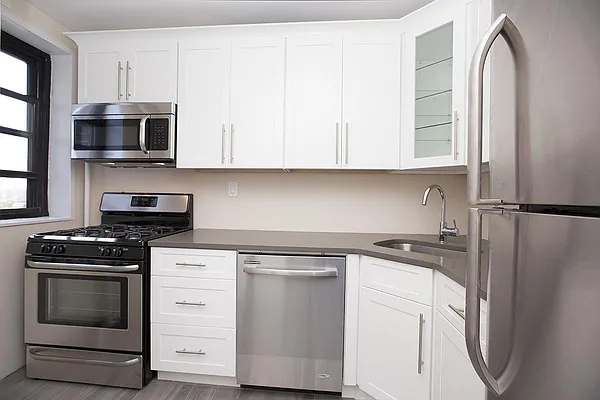 Sold by Time Equities, Inc. | media 22