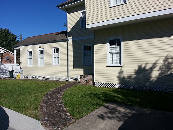 2nd image of 5116 Clara St