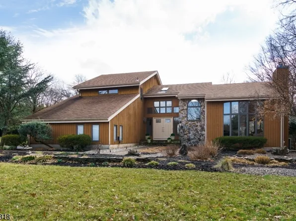 207 Monroe Ave, Montgomery Twp., NJ 08502