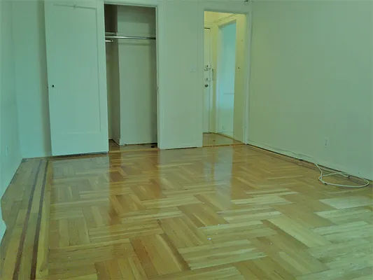 Rented by Voro New York | media 19