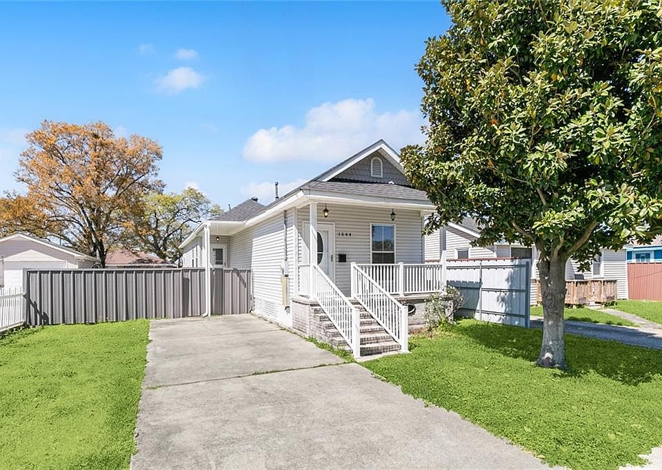 1st image of 1544 Avenue A