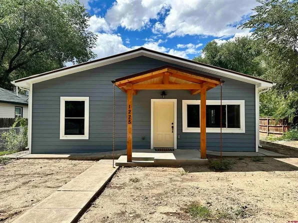 1225 S 4th Street, Montrose, CO 81401