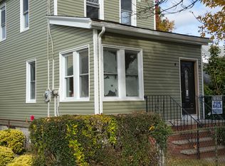 11815 219th St, Cambria Heights, NY
