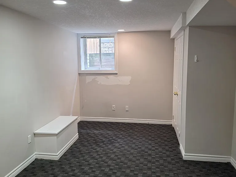 195 Hyman St — Photo 10
