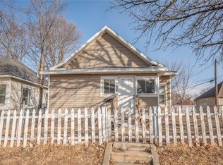 1215 Clark St, Des Moines, IA 50314