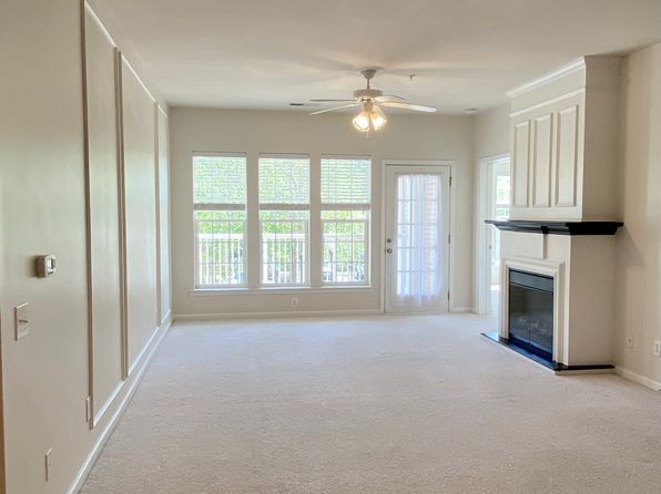 14935 Santa Lucia Dr
