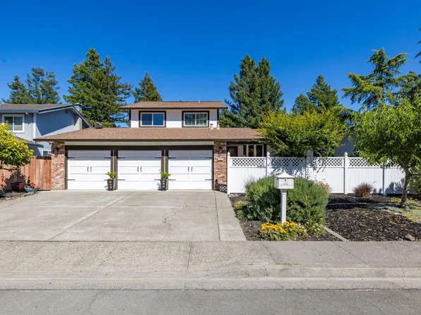 4480 Fairway Drive, Rohnert Park, CA 94928