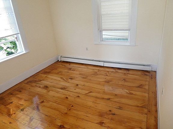 2nd image of 25-27 Fairmont St #1