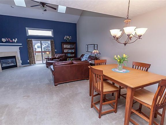 4th image of 1403 Spyglass Hill Dr