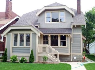 2350 N 46th St, Milwaukee, WI 53210