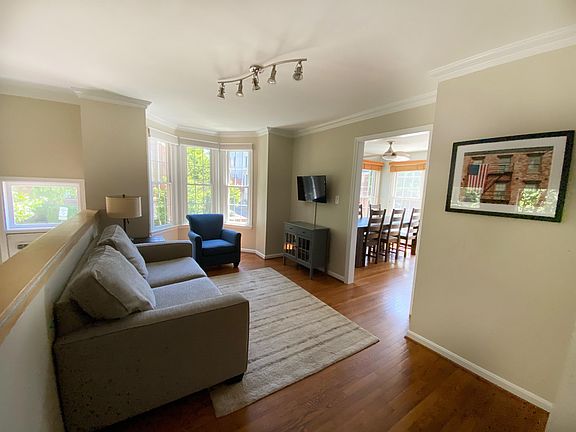 4th image of 4652 Kirkland Pl