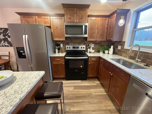 7 Kimberling Blvd #A, Kimberling City, MO 65686