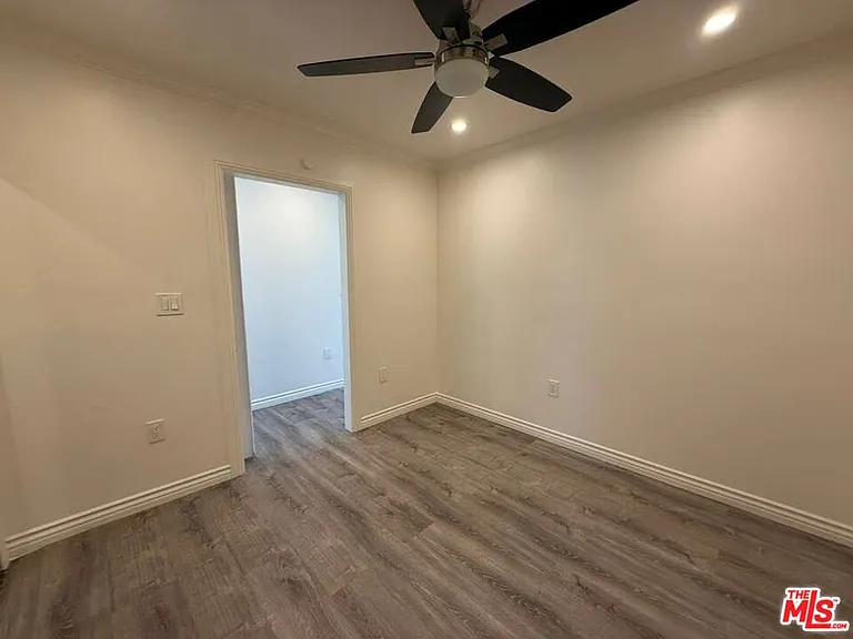 6821 Ben Ave #7 — Photo 12