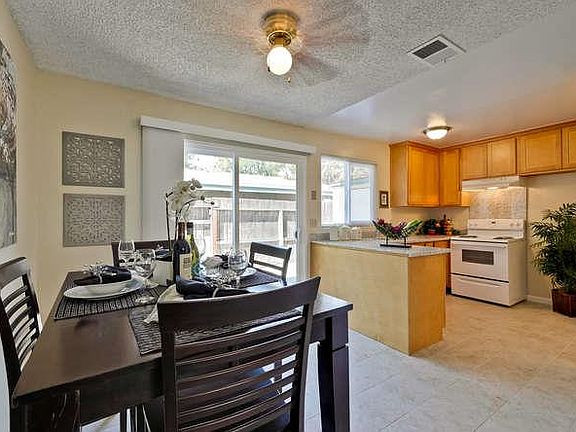 5th image of 127 Escazu Ct