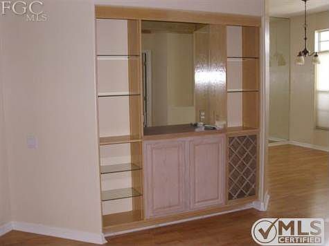 4th image of 554 Foxcreek Dr