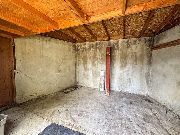 5th image of 4835 S Burch Creek Dr