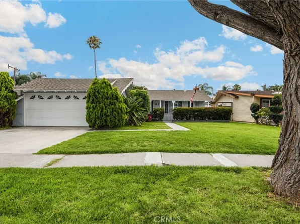 7855 Gardenia Dr, Buena Park, CA 90620