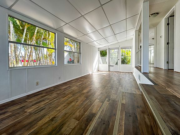 3rd image of 3223 N Lockwood Ridge Rd #104A