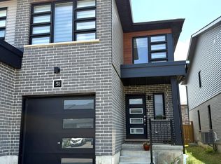 51 Wilkinson Ave, Cambridge, ON N1S0C5