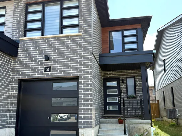 51 Wilkinson Ave, Cambridge, ON N1S 0C5