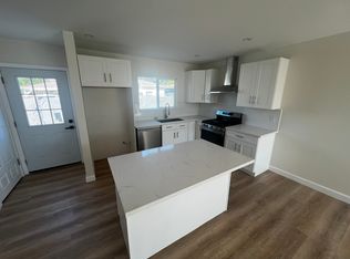 7521 N Clybourn Ave, Sun Valley, CA 91352